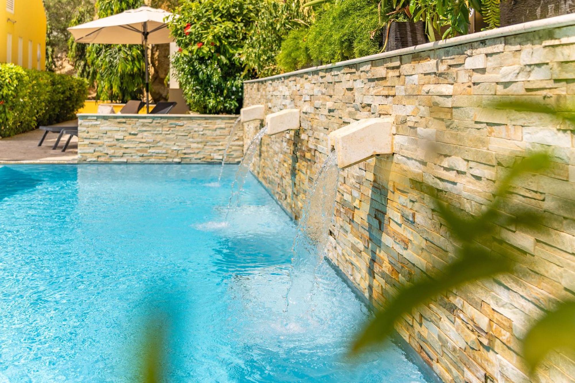 Bayside Boutique Hotel - Blue Bay Golf & Beach Resort Dorp Dorp Sint Michiel Exteriör bild