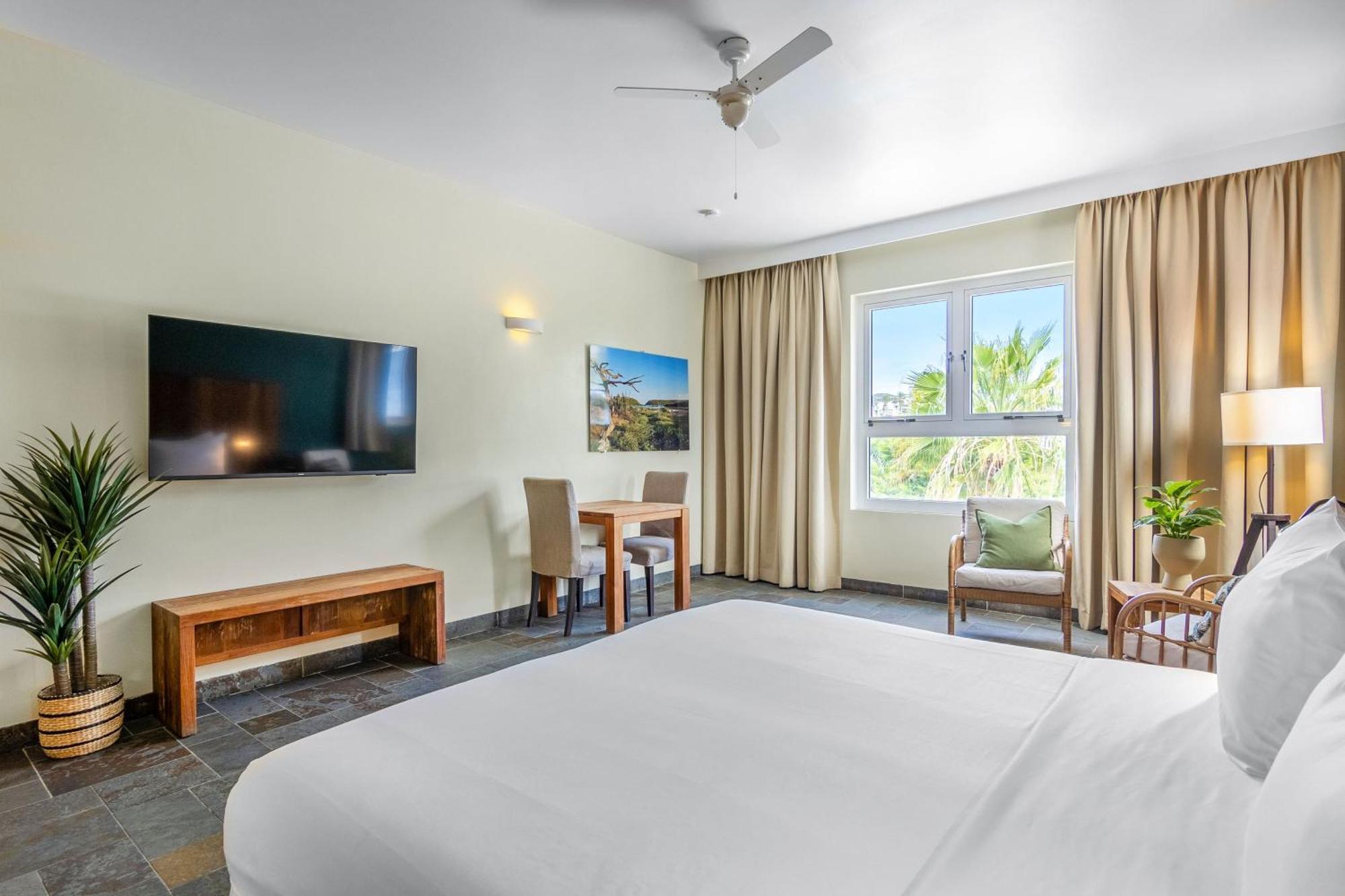 Bayside Boutique Hotel - Blue Bay Golf & Beach Resort Dorp Dorp Sint Michiel Exteriör bild