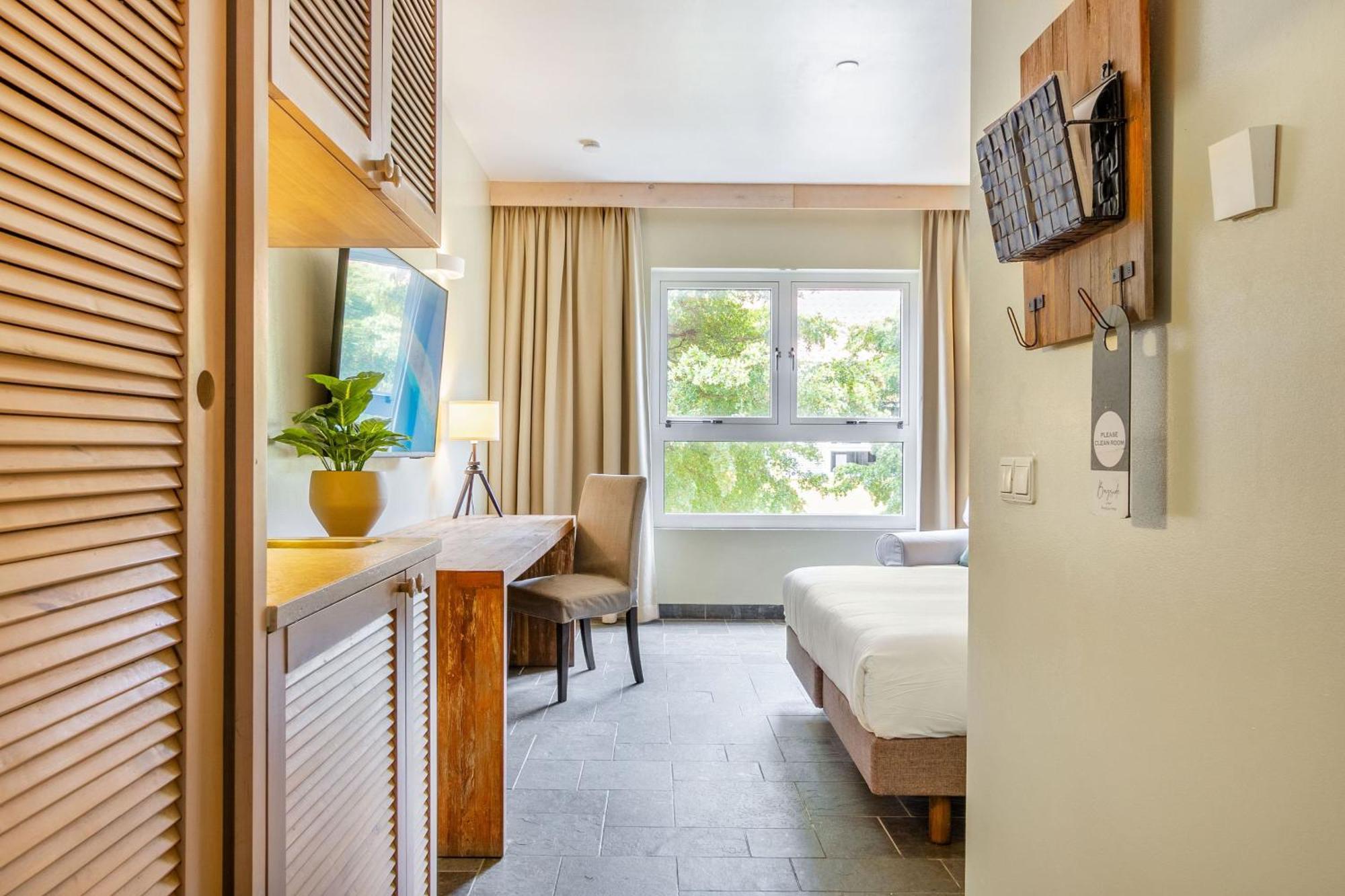 Bayside Boutique Hotel - Blue Bay Golf & Beach Resort Dorp Dorp Sint Michiel Exteriör bild